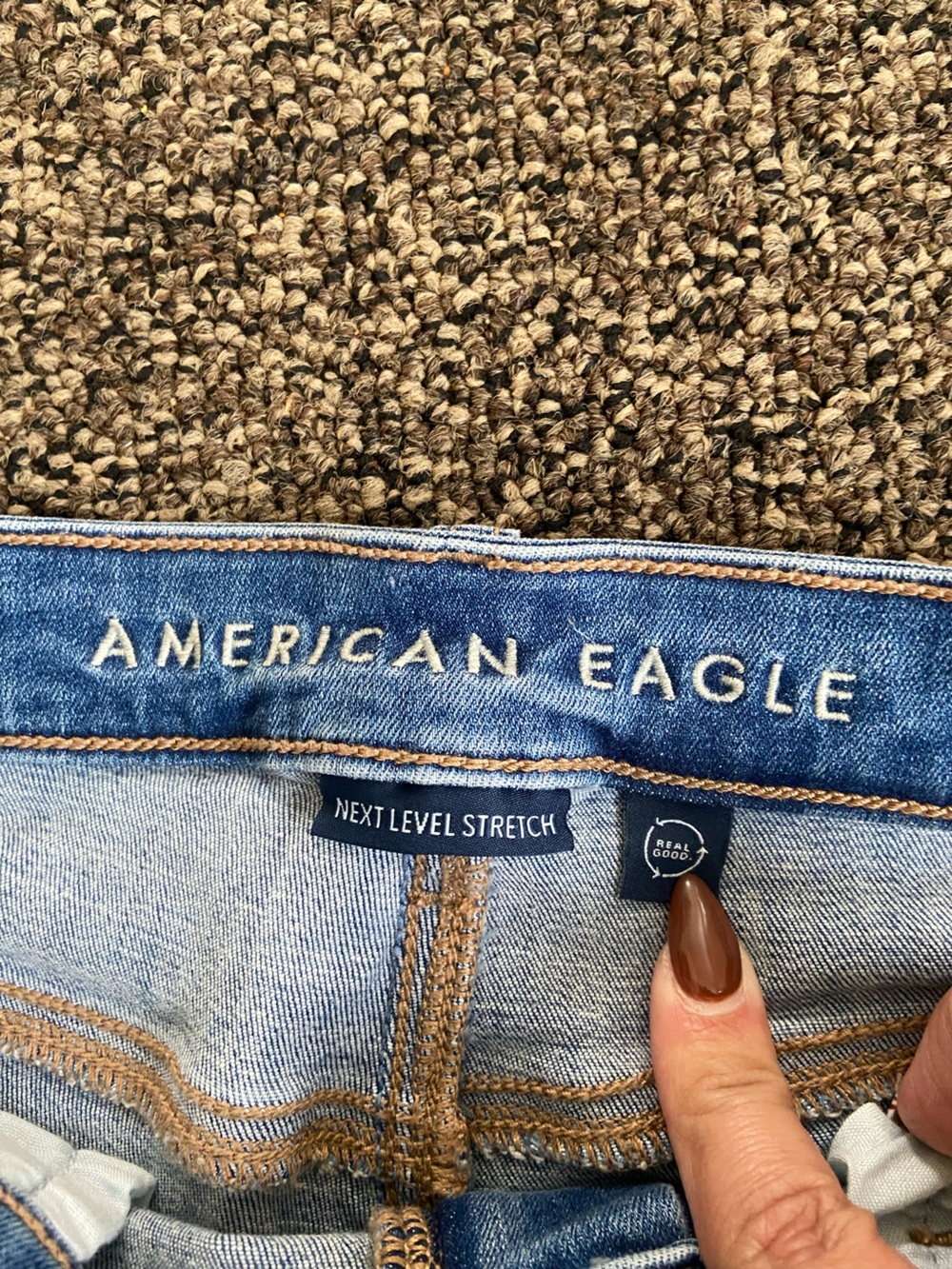 American Eagle Next Level Stretch Flare Jeans Side Slit Studded Hem Size 10 - Picture 10 of 16